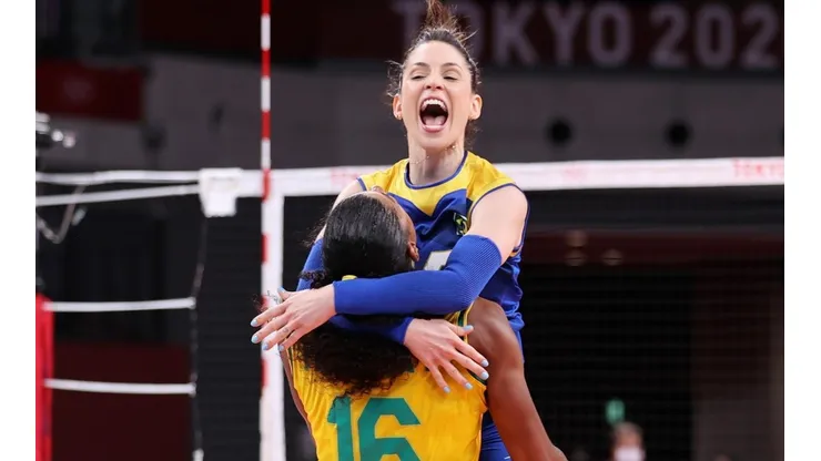Camila Brait comemora vaga na disputa pelo ouro nos Jogos Olímpicos de Tóquio (Foto: Getty Images)