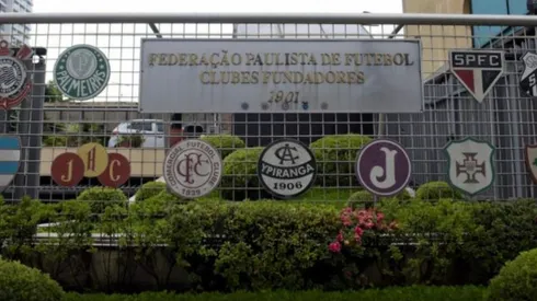 FPF e clubes paulistas discordam da decisão do STJD de liberar público nos estádios em jogos em que o Flamengo é mandante. (Foto: