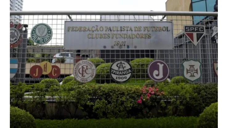 FPF e clubes paulistas discordam da decisão do STJD de liberar público nos estádios em jogos em que o Flamengo é mandante. (Foto: