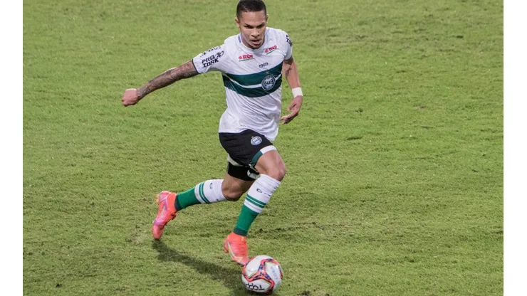 Foto: Robson Mafra/AGIF