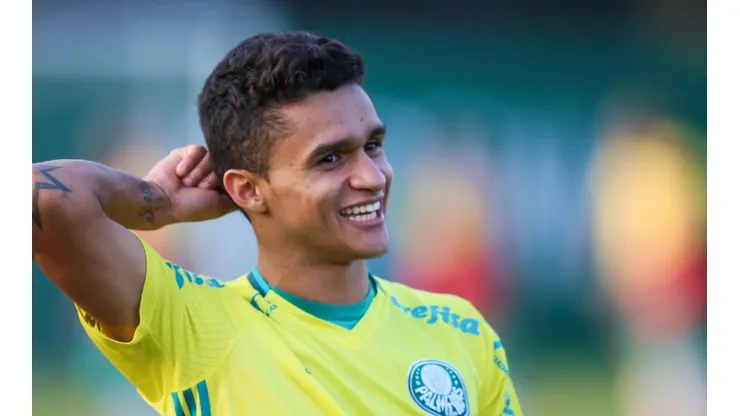 Erik não se firmou no Verdão. (Foto: Marcello Zambrana/AGIF)