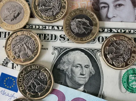 Em alta, dólar fecha a segunda-feira (19) cotado em R$ 5,25