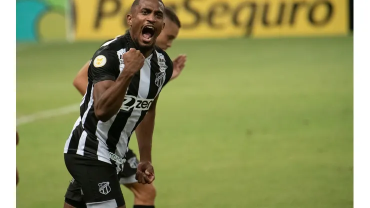 Kely Pereira/AGIF