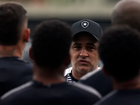 Chamusca não vê carência na LE e piora situação no Botafogo; entenda