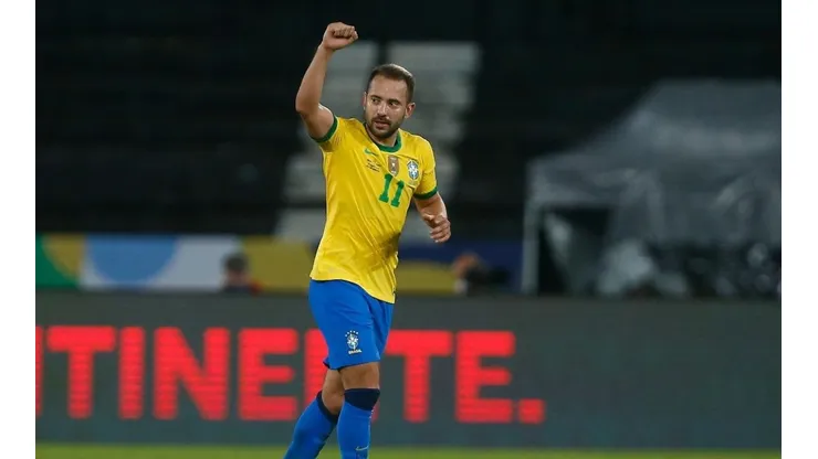 Everton Ribeiro entra no segundo tempo e marca o terceiro do Brasil na partida contra o Peru, pela Copa América. (Foto: Getty Images)