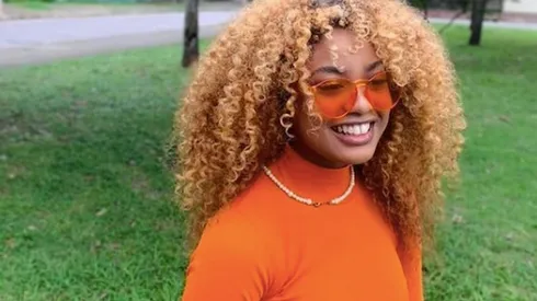 Mariah Nala tem 15 anos e faz sucesso na internet com seus covers