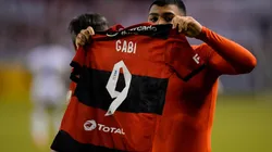 Gabriel comemora o gol que deu a vitória ao Flamengo (Foto: Getty Images)