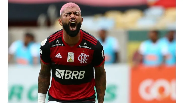 Atacante balançou as redes duas vezes na goleada rubro-negra sobre o La Calera (Foto: Getty Images)