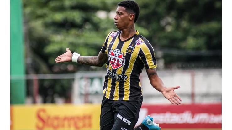 Alef Manga detém média próxima a 1 gol/jogo na temporada 2021 (Foto: André Moreira/VRFC)