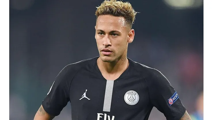 Neymar tem sido criticado por companheiros do PSG, de acordo com jornal