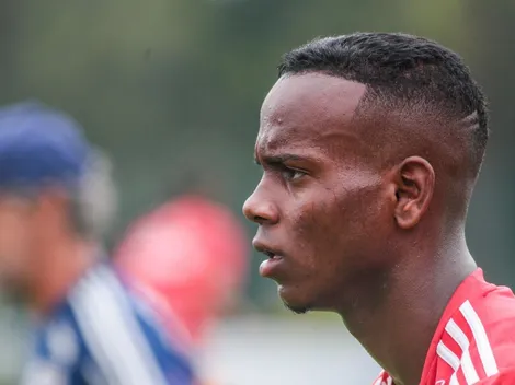 Helinho e mais 1 puxam a carroça e debandada vira ‘limpa’ no SPFC