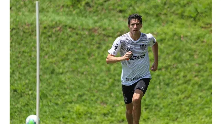 Nacho Fernández já treina pelo Atlético-MG após apresentação oficial