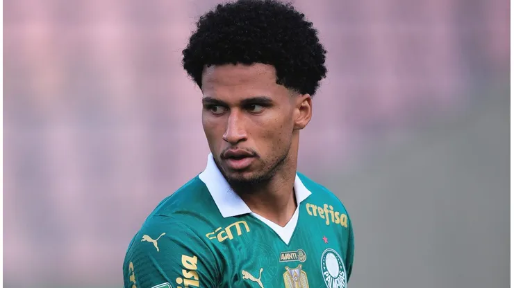 Murilo virou preocupação no Palestra