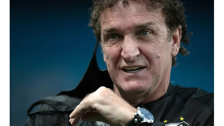 Cuca atribuiu o êxito do Santos na Libertadores à união da equipe alvinegra
