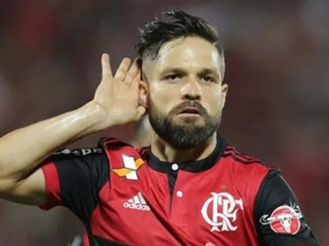 Diego 'coloca moral' no vestiário do Fla após derrota para o Ceará