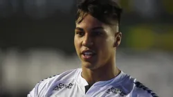 Kaio Jorge vai para cima de imprensa e solta: "Faltaram com respeito com a gente"; perfil do Santos também apronta