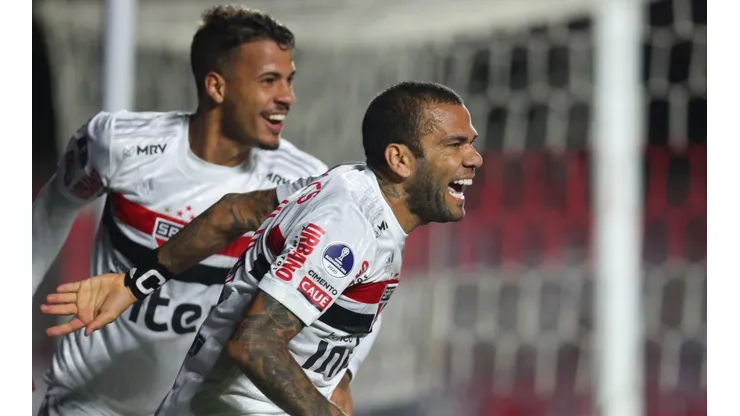 São Paulo e Vasco entram em campo, no Morumbi, pelo Campeonato Brasileiro - (Getty Images)