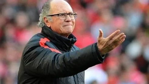 Falcão sai do muro e critica administração do Inter