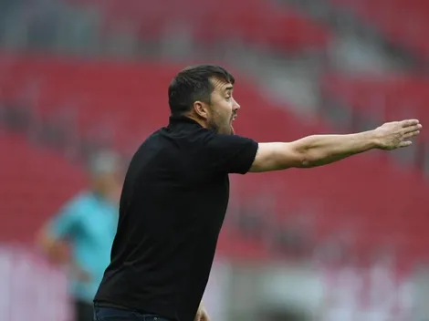 Após deixar o cargo à disposição, Coudet tem conversa interna e diretoria do Inter é comunicada sobre futuro do treinador