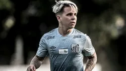 Santos aguarda nova proposta do Al Hilal para vender Soteldo