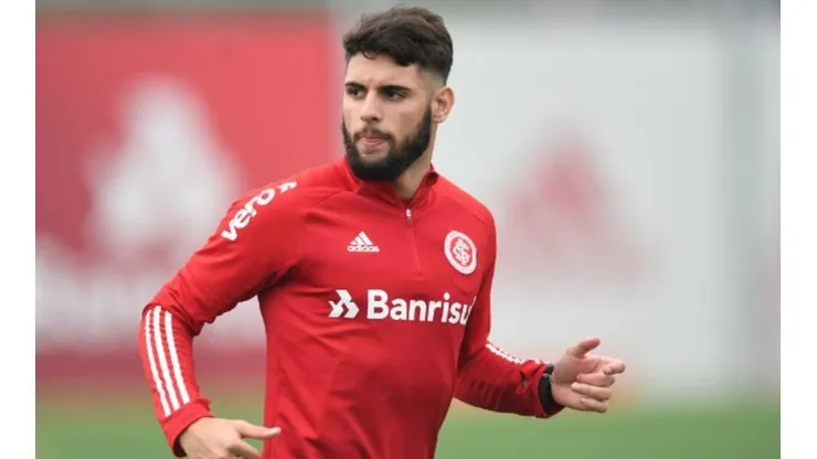 Inter toma decisão sobre convocação de Yuri Alberto