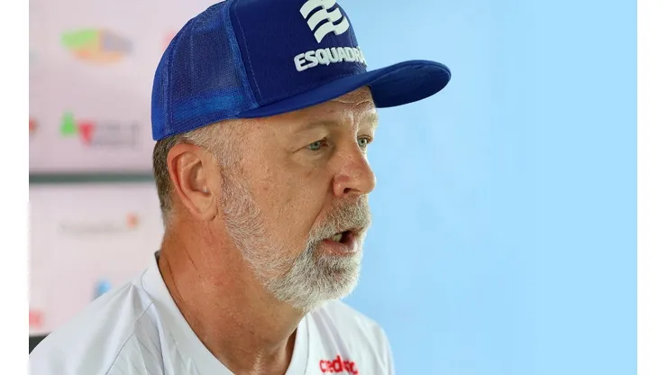 Mano valoriza empate contra o Goiás: "Não é fácil jogar 10 contra 11"