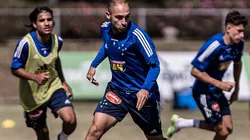 Régis no meio e improvisação na lateral: Cruzeiro está escalado para receber o Juventude, pela Série B