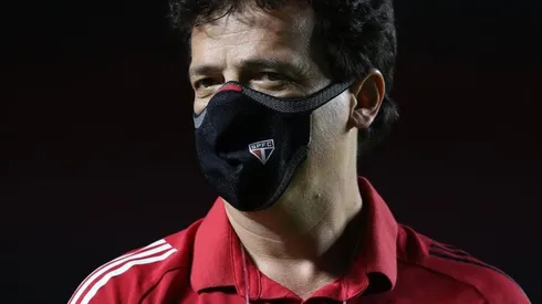 Diniz indica nova posição para Daniel Alves