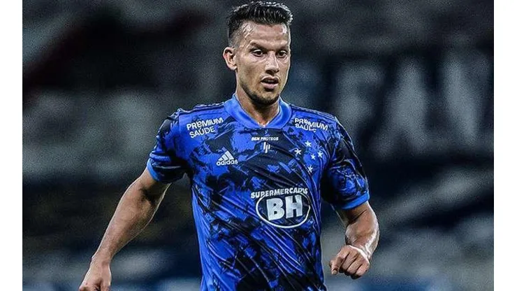Henrique passará por cirurgia no menisco e vira desfalque por tempo indeterminado
