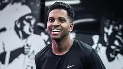 Rodrygo em visita no CT Rei Pelé.