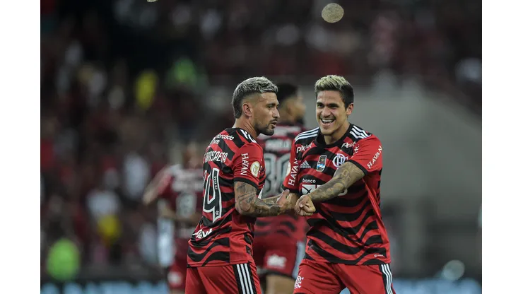 Pedro e Arrascaeta no Flamengo de Landim