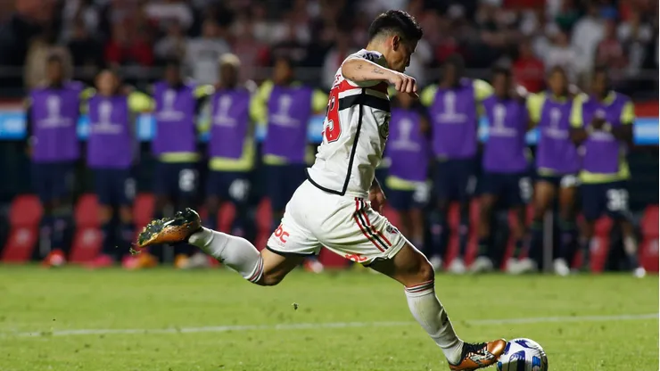 James Rodríguez em partida do Campeonato Brasileiro 2023