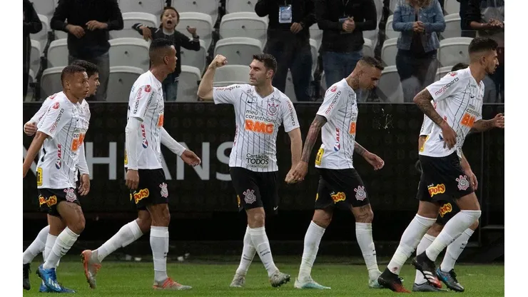 Richard começou o ano como titular, mas não deve ser mais aproveitado. Foto: Daniel Auguato Jr/Ag. Corinthians.