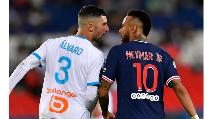 Lateral do Olympique-FRA 'absolve' Neymar: "Ninguém disse nada para mim"