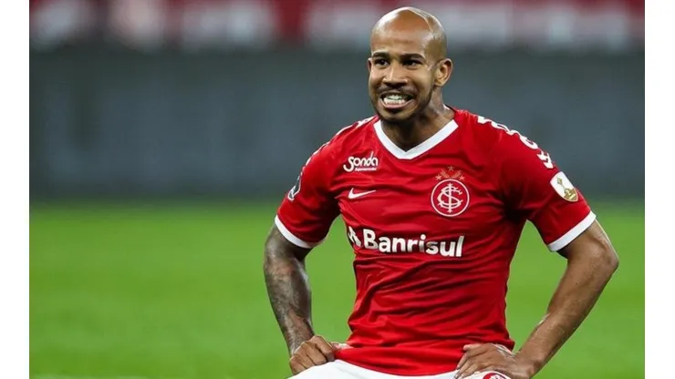 Com dois jogadores fora por Covid-19, Inter está definido para o Gre-Nal