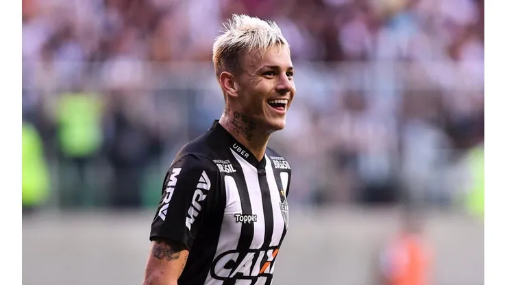 Róger Guedes expõe futuro na China e empolga torcida do Galo