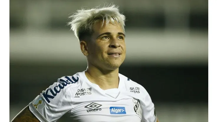 Huachipato-CHI cobra Santos por Soteldo