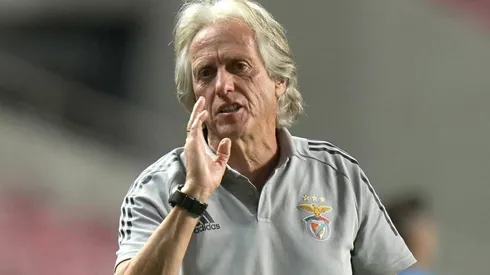 Jesus reestreia na Champions com derrota e Benfica é eliminado pelo PAOK