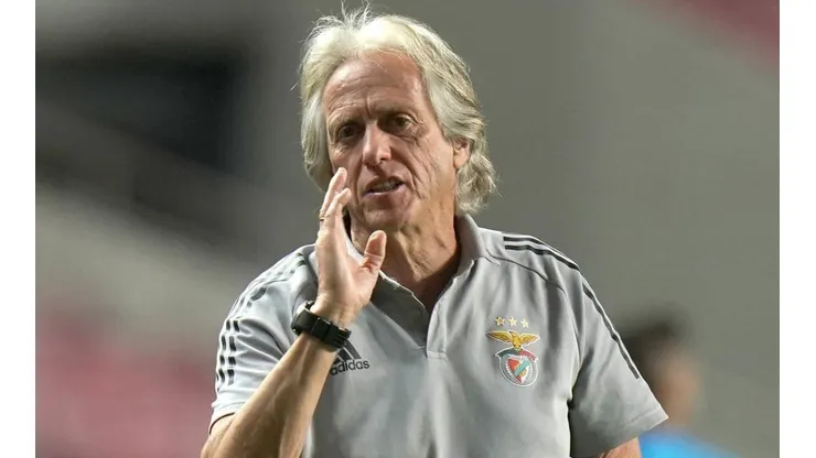 Jesus reestreia na Champions com derrota e Benfica é eliminado pelo PAOK