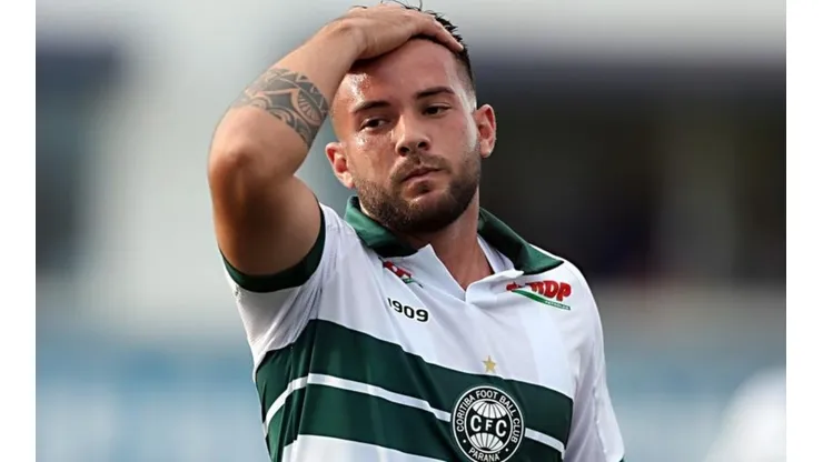 Giovanni vira dúvida e pode voltar a ser desfalque no Coritiba