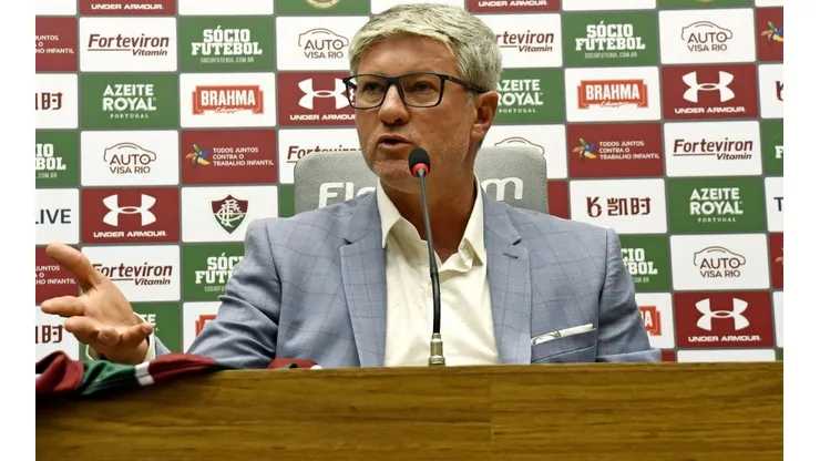 Odair exalta o Fluminense pela vitória, mas 'reclama' de gol sofrido no final