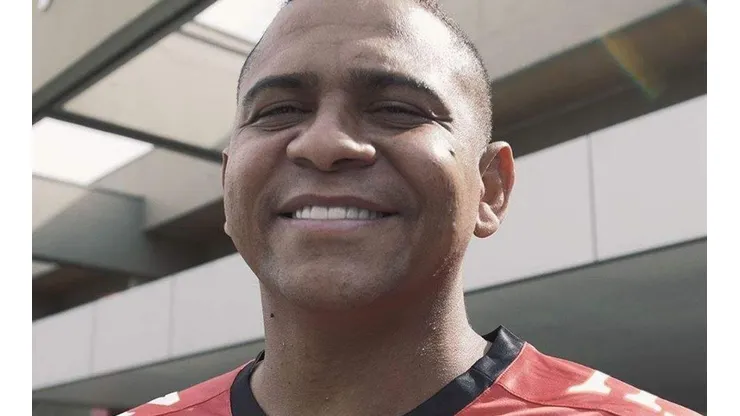 Walter não perde tempo e comanda zoeira após clássico contra o Coritiba