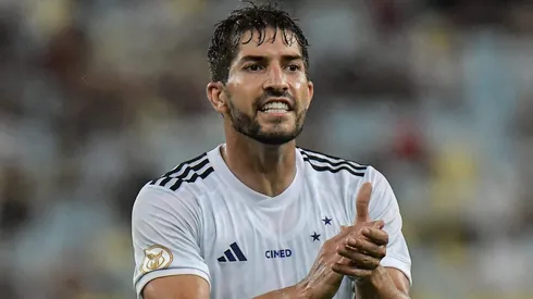 Gol de Lucas Silva pelo Cruzeiro acabou anulado.