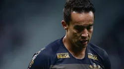 Jadson não perdoa derrota do Timão e ironiza: “Guardiola brasileiro”