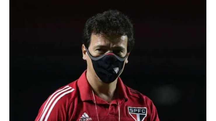 DM do São Paulo informa Diniz sobre lesão de meio-campista