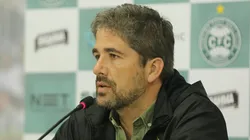 Pastana comenta sobre permanência de Barroca e descarta rebaixamento