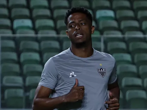 Keno volta ao time titular do Atlético