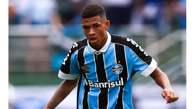 Futuro de Diego Rosa é definido por presidente do Grêmio