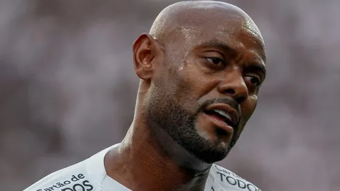 Corinthians bate o martelo e define situação de Vágner Love