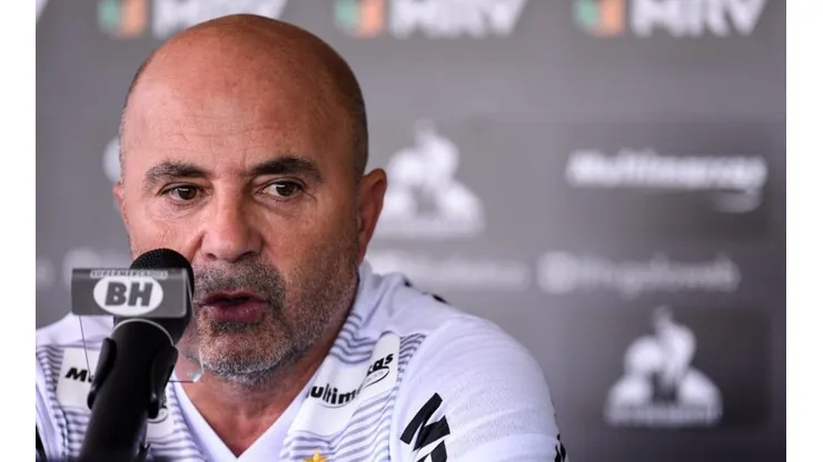 Sampaoli solicitou mais um jogador do Verdão.